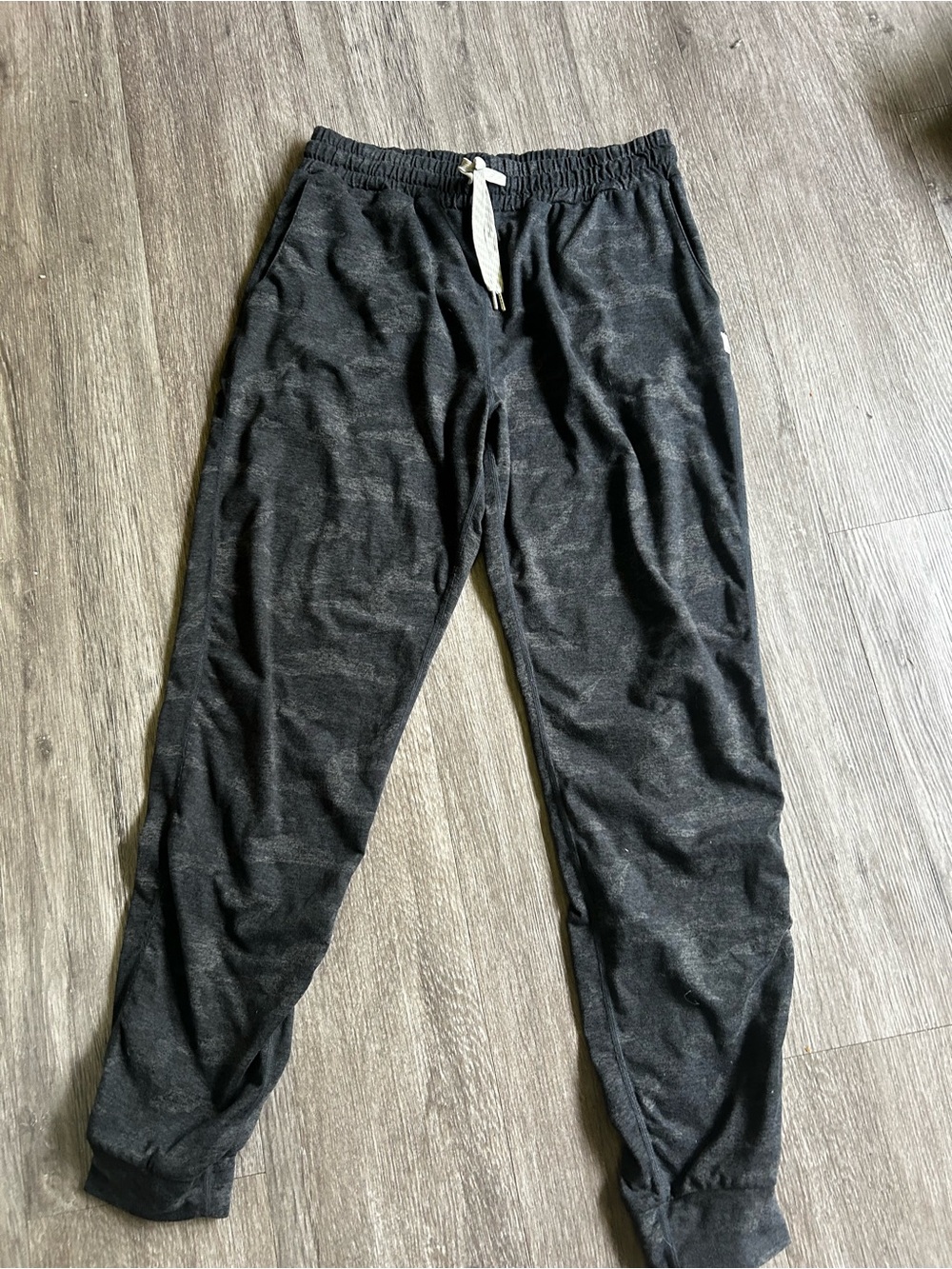 Vuori Charcoal Gray Pull-On Jogger Pants